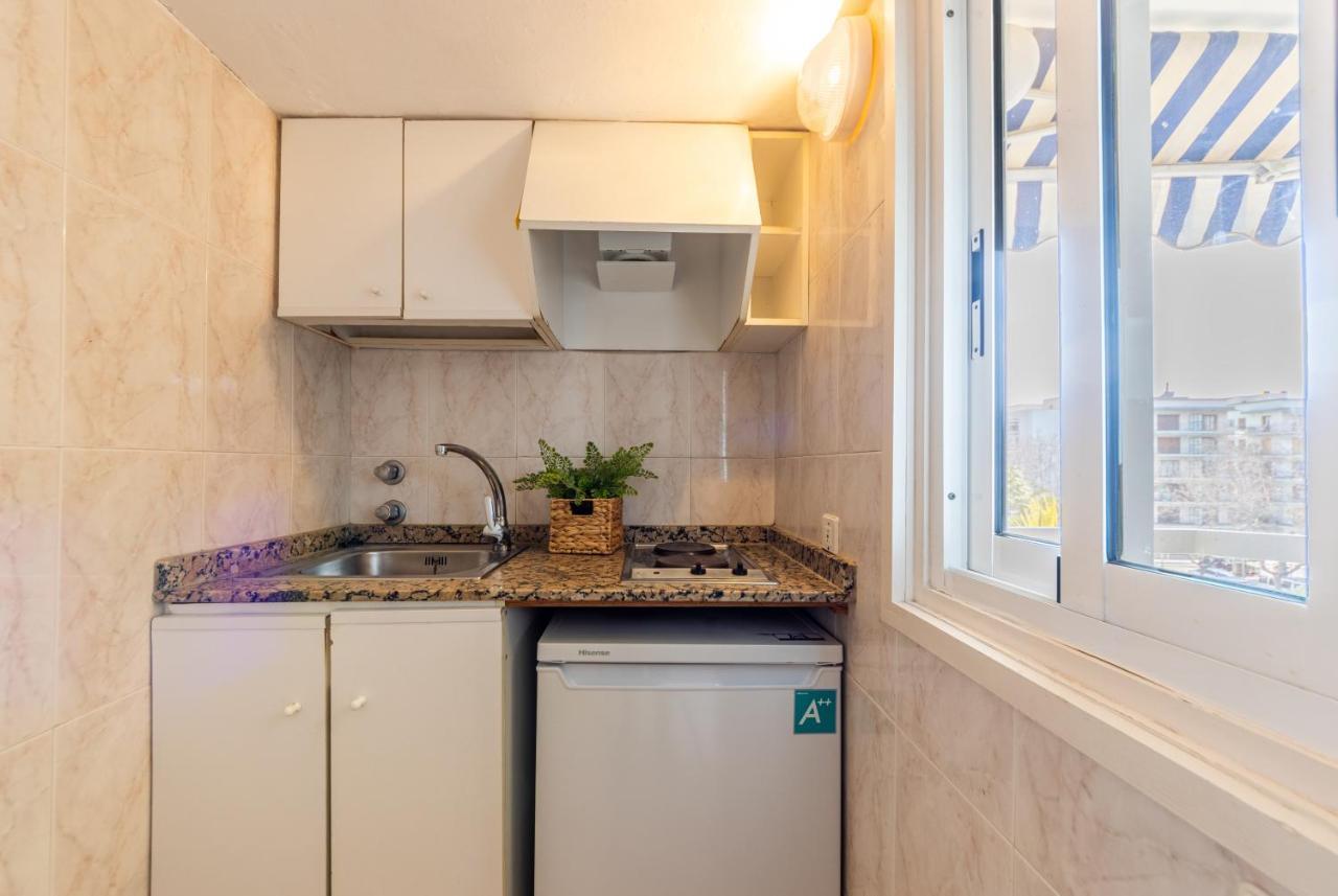 Apartamentos Alboran-Arysal Salou Esterno foto