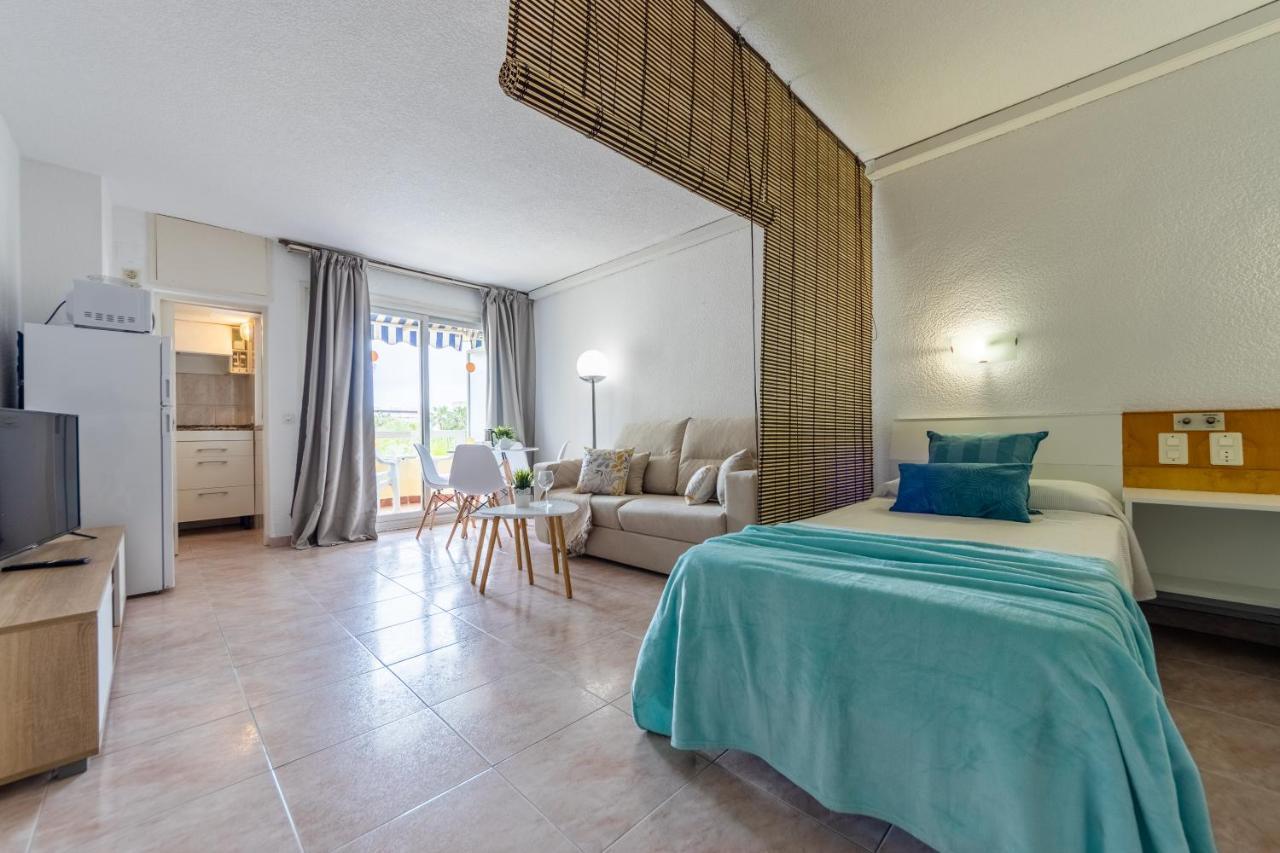 Apartamentos Alboran-Arysal Salou Esterno foto